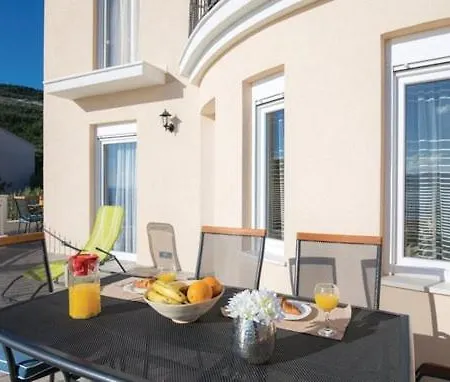 Jurkovic 4 Lejlighed *