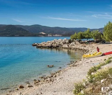 Jurkovic 4 Lejlighed Komarna