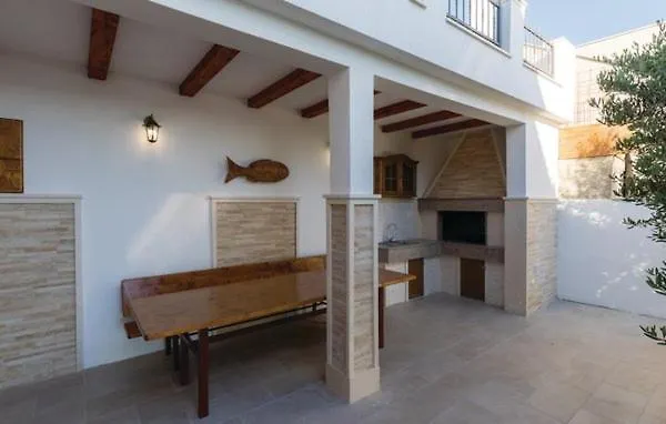 Jurkovic 4 * Komarna